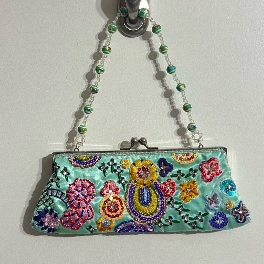 ❗️SOLD❗️Embroidered Floral Clutch with Beaded Strap